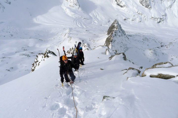 ski alpinisme technique avec le bureau des guides de grenoble